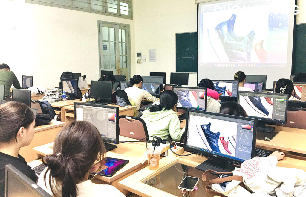 Nhận xét Khách hàng 09