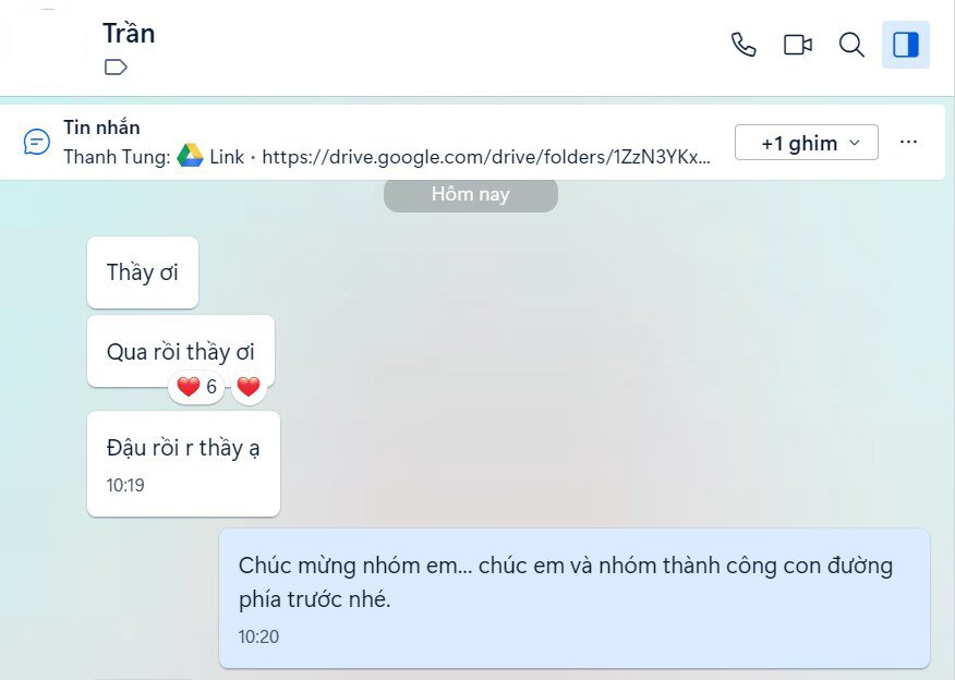 Sinh-vien-bao-tin-vui-da-dau-digital-marketing.