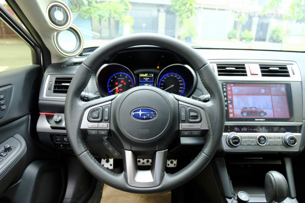 SOI CHI TIẾT SUBARU OUTBACK 2.5L 2017 CÙNG CẤU HÌNH ĐỘ ĐÁNG GIÁ. DSF1622