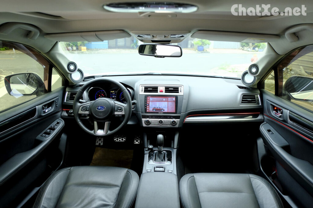 SOI CHI TIẾT SUBARU OUTBACK 2.5L 2017 CÙNG CẤU HÌNH ĐỘ ĐÁNG GIÁ. DSF1628