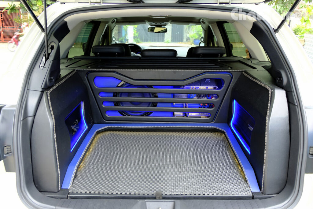 SOI CHI TIẾT SUBARU OUTBACK 2.5L 2017 CÙNG CẤU HÌNH ĐỘ ĐÁNG GIÁ. DSF1637